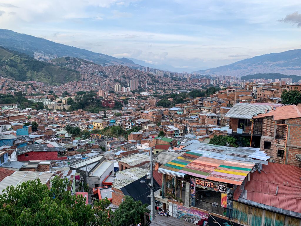 reddit travel colombia