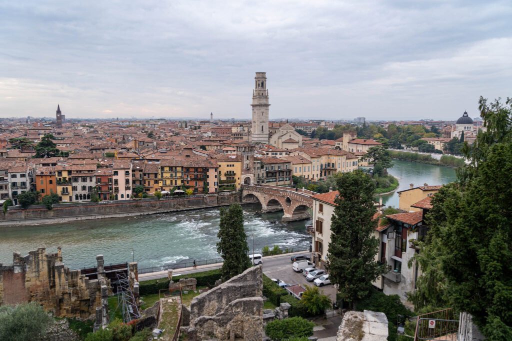 Running in Verona, Italy. Best routes and places to run in Verona